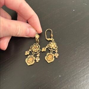 Elegant Floral Gold Earrings
